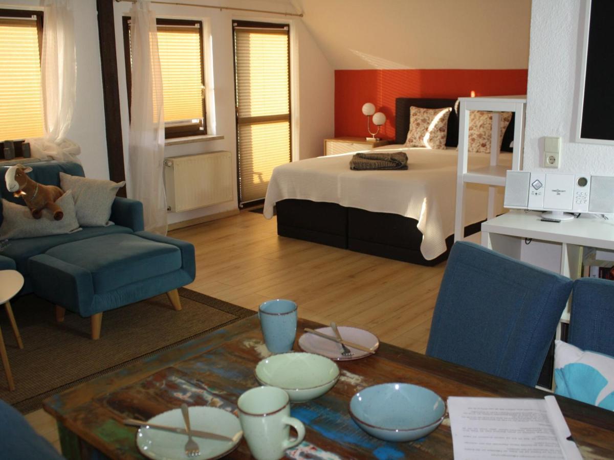 Zu Den Grauen Ziegenboecken Apartamento Serba Exterior foto